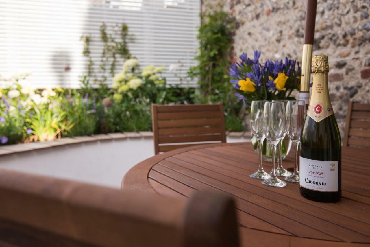 Sea Breeze Cottage Brighton Exterior foto
